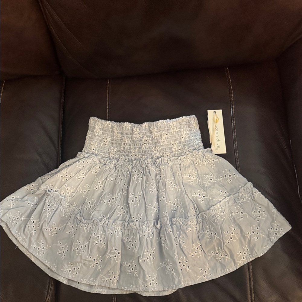 Ocean Drive -  Sky Blue Eyelet Skirt. Size Small. NWT
